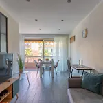 Magnifique 2 Pieces Au Coeur De Menton, Plages, Commerces Et Proximite Gares Apartment