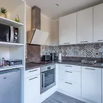 Apartment Magnifique 2 Pieces Au Coeur De Menton, Plages, Commerces Et Proximite Gares Menton