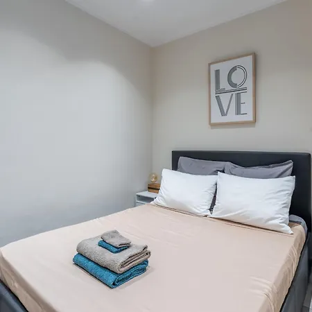 Magnifique 2 Pieces Au Coeur De Menton, Plages, Commerces Et Proximite Gares * מנטון