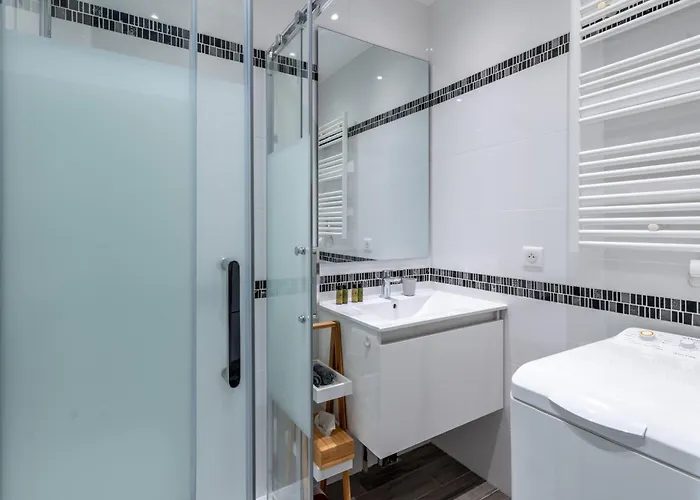 דירה Magnifique 2 Pieces Au Coeur De Menton, Plages, Commerces Et Proximite Gares