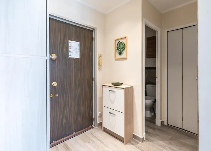 Magnifique 2 Pieces Au Coeur De Menton, Plages, Commerces Et Proximite Gares * Menton