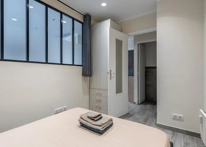 Apartamento Magnifique 2 Pieces Au Coeur De Menton, Plages, Commerces Et Proximite Gares