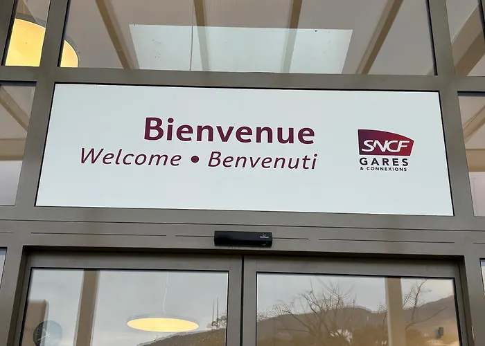 Magnifique 2 Pieces Au Coeur De Menton, Plages, Commerces Et Proximite Gares * Menton